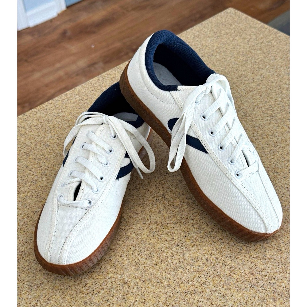 Tretorn Nylite Canvas White Navy Low Top Lace Up Sneaker US 7.5 Gum Sole